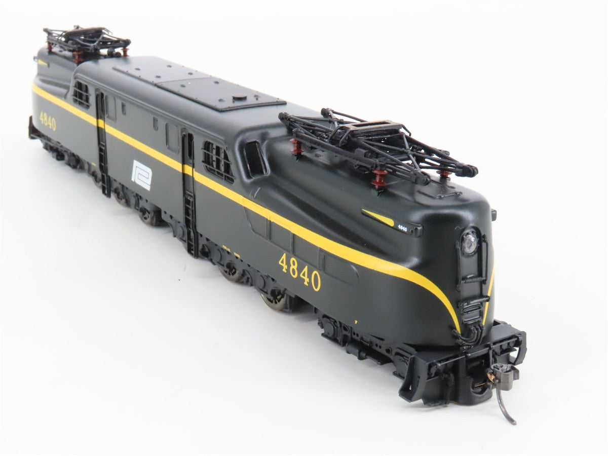 HO Broadway Limited BLI 696 PC Penn Central GG1 Electric #4840 w/ DCC &amp; Sound