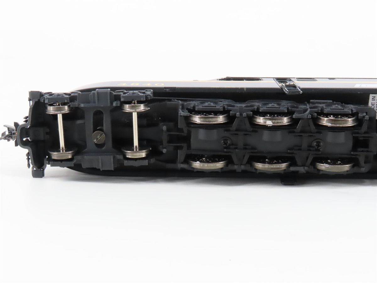HO Broadway Limited BLI 696 PC Penn Central GG1 Electric #4840 w/ DCC &amp; Sound