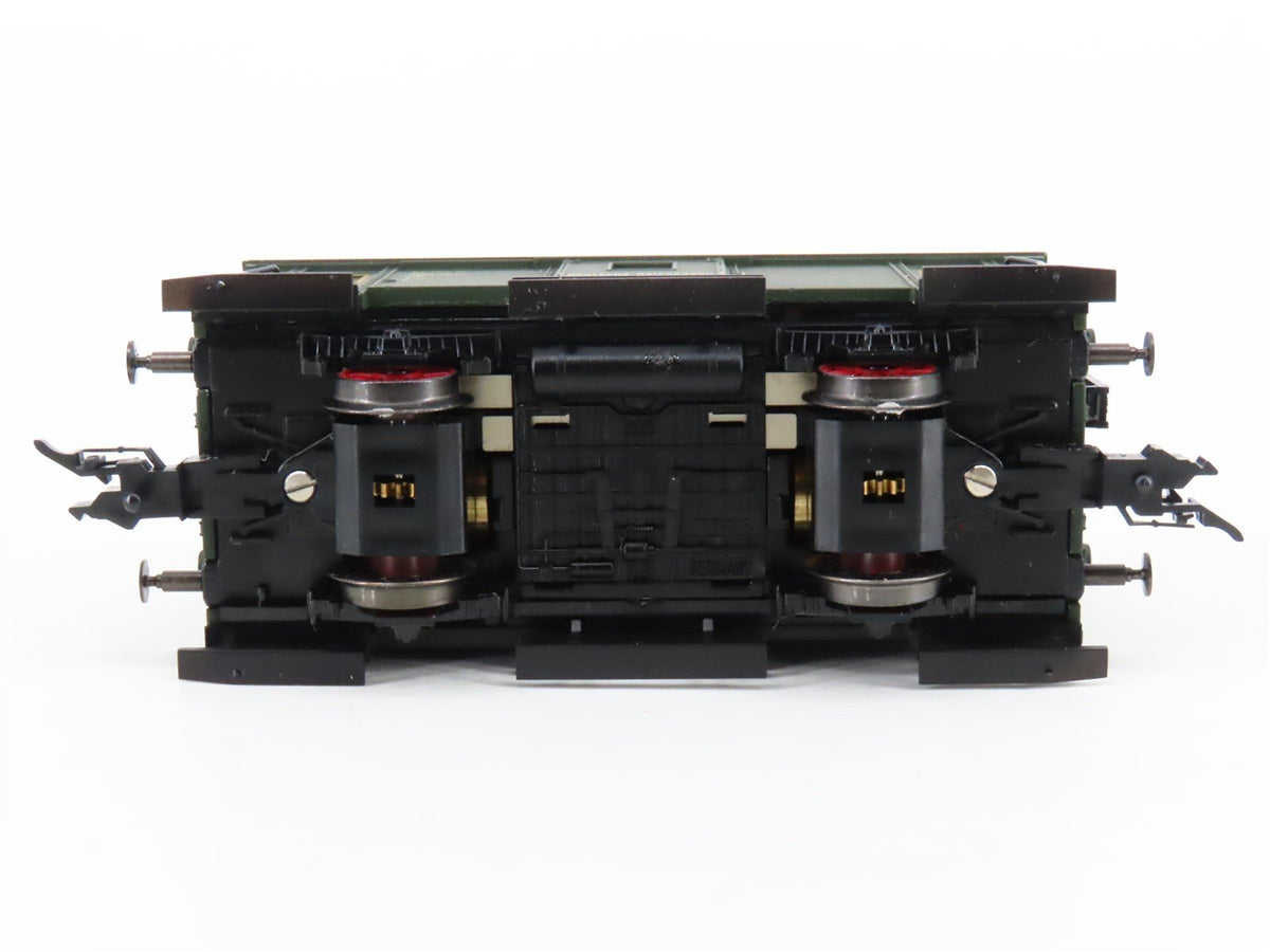 HO Scale Trix 22478 DR Deutsche Reichsbahn ET194 Electric Locomotive #11