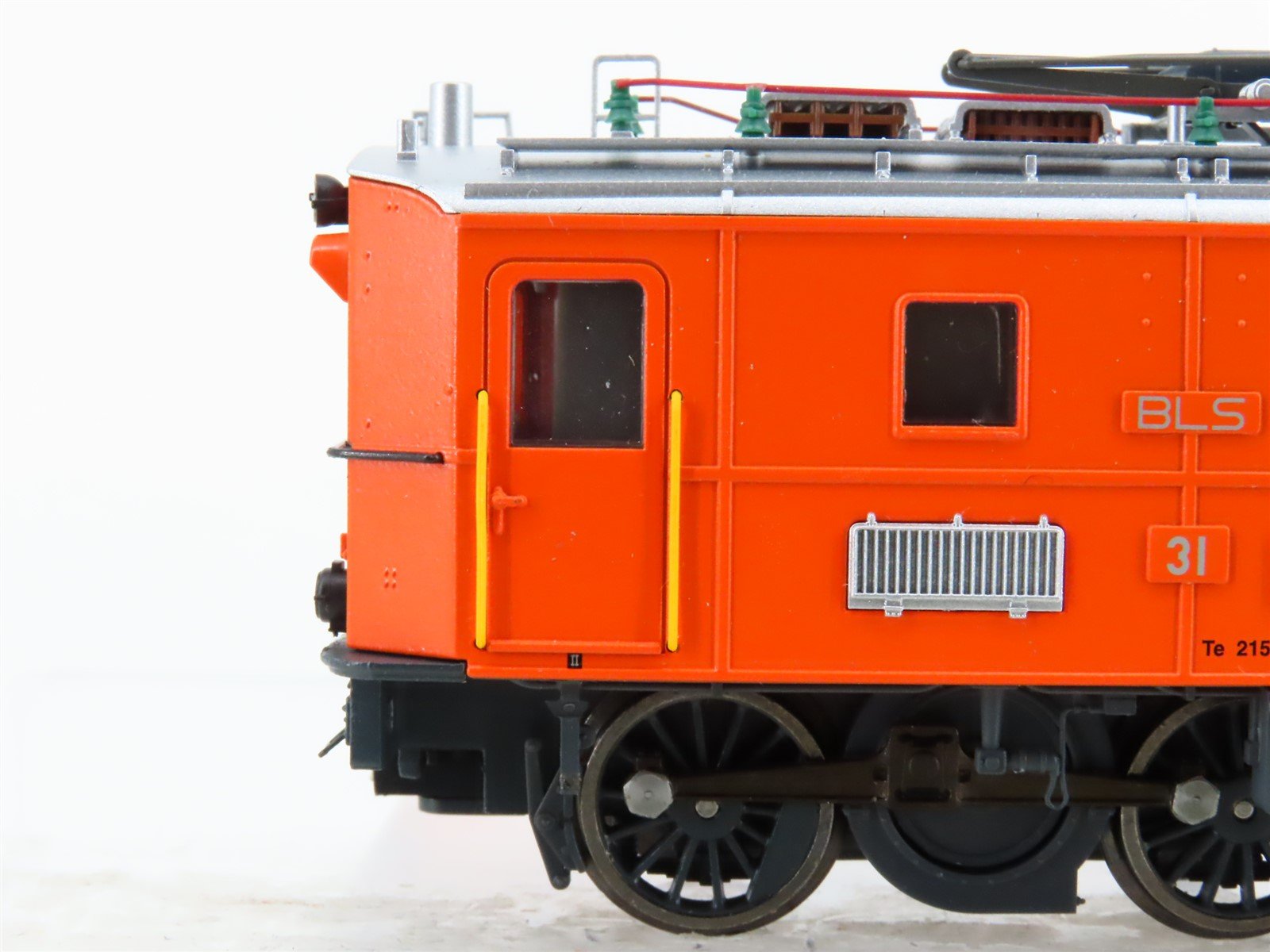 HO Scale BRAWA 0570 BLS Te2/3 Class 215 Shunting Electric #031-6 - DCC Ready