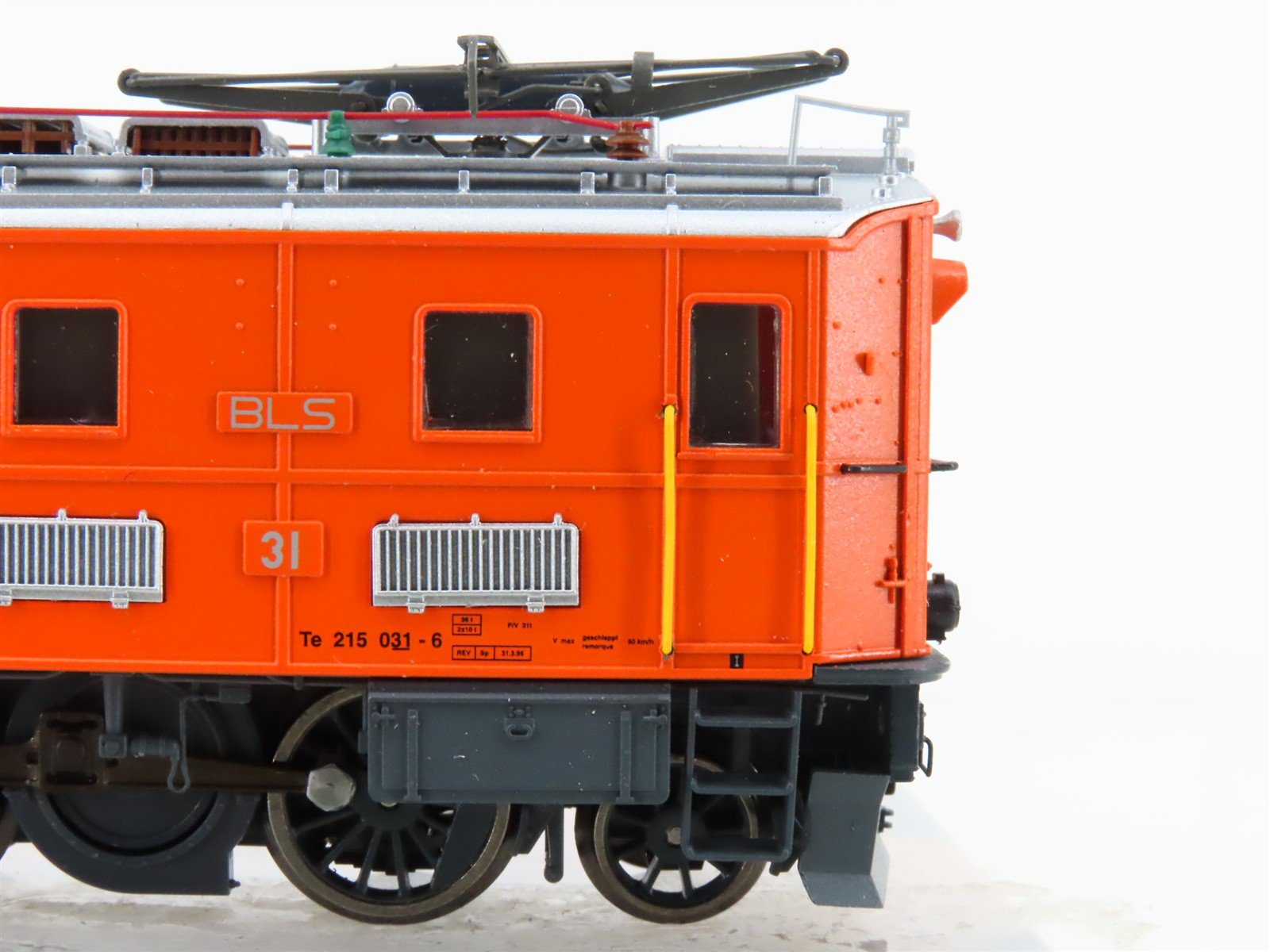 HO Scale BRAWA 0570 BLS Te2/3 Class 215 Shunting Electric #031-6 - DCC Ready