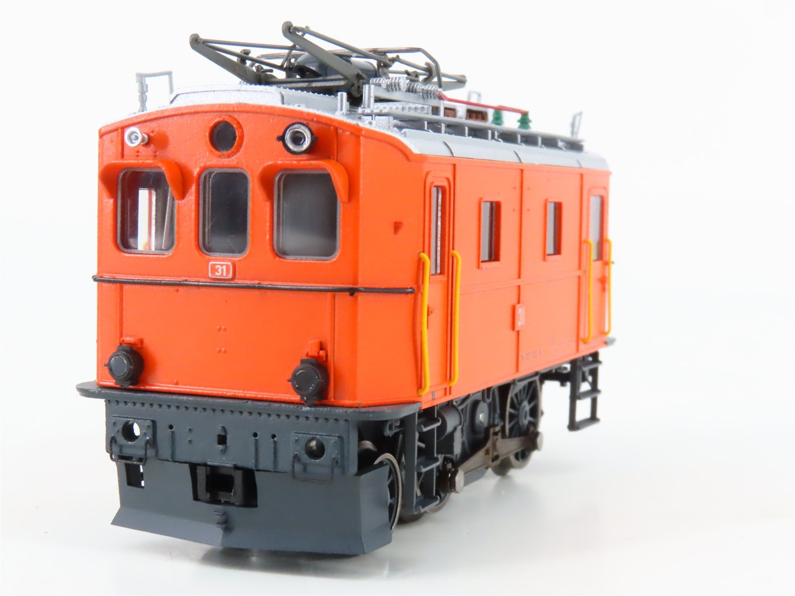HO Scale BRAWA 0570 BLS Te2/3 Class 215 Shunting Electric #031-6 - DCC Ready