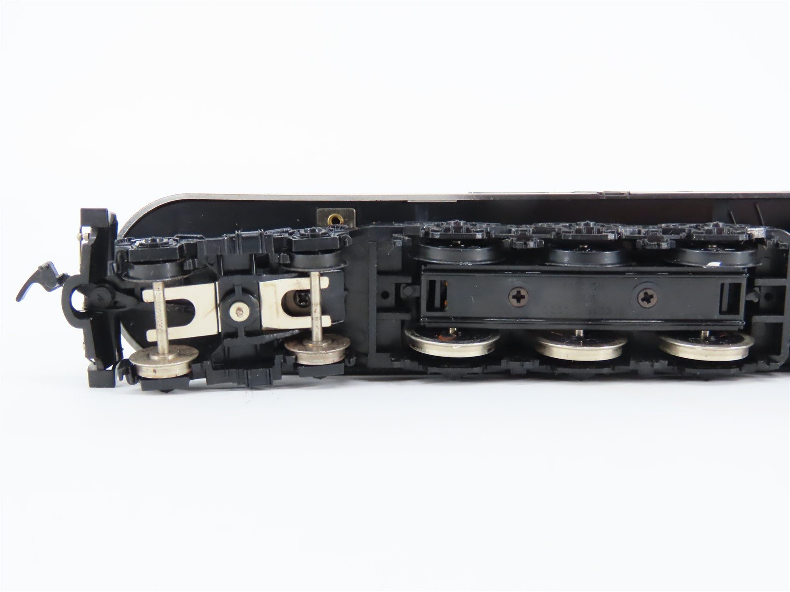 HO Scale PEMCO 3304-015 PRR Pennsylvania GG1 Electric Locomotive #4828