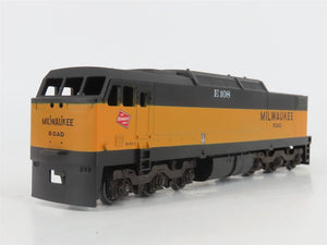 HO Scale American GK #13 MILW Milwaukee Road E60CF Electric #E108