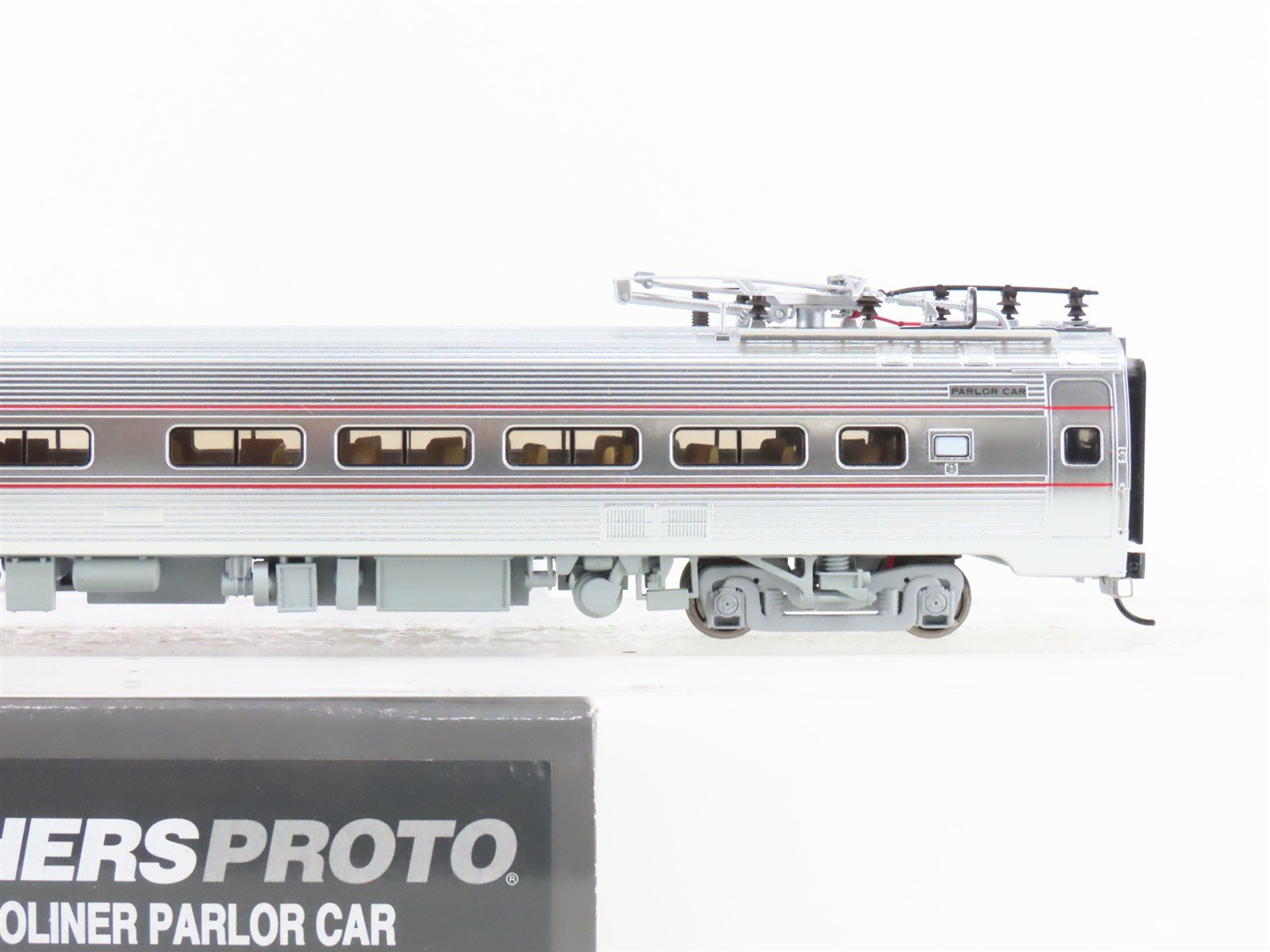 HO Walters Proto 920-13823 Amtrak/PC Metroliner 85' Budd Parlor Electric Loco