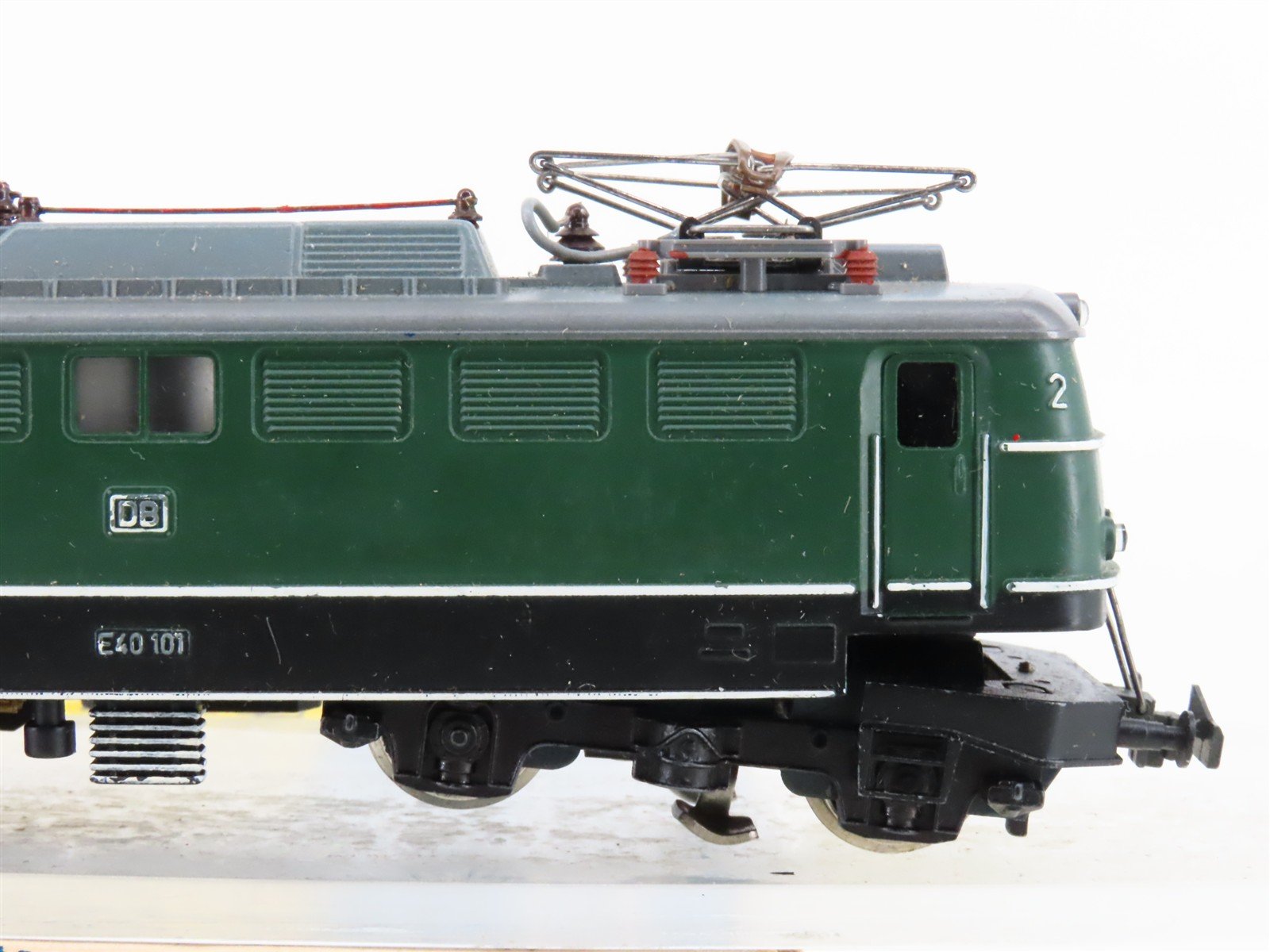 HO Scale Trix Express 2434 DB Deutsche Bahn E40 Electric Locomotive