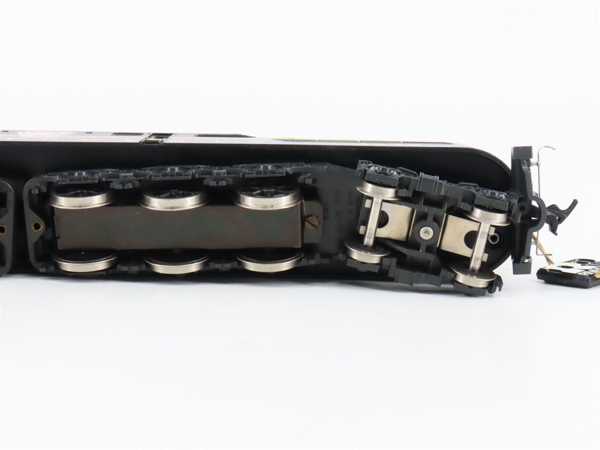 HO Scale AHM 5160-12 PRR Pennsylvania GG1 Electric Locomotive #4879