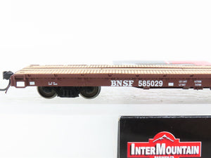HO Scale InterMountain 46409-15 BNSF Railway 60' Wood Deck Flat Car #585029