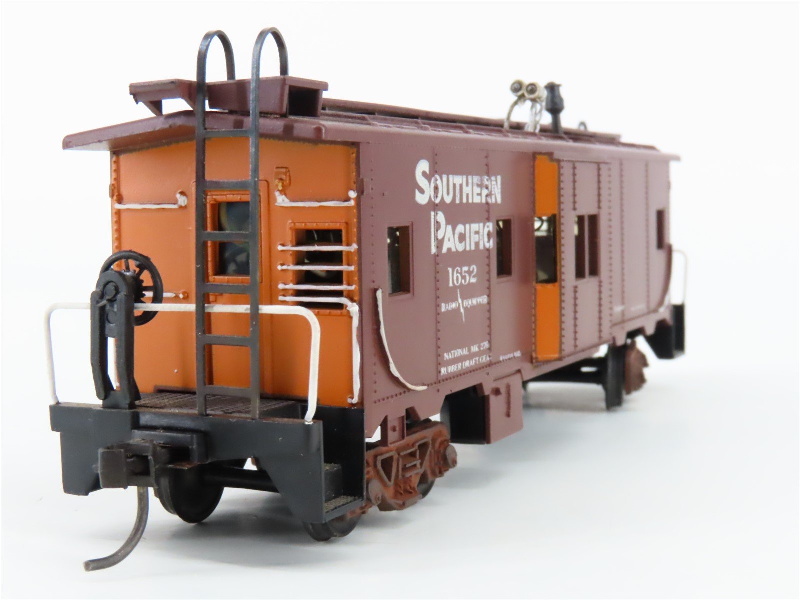 HO Scale Athearn SP Southern Pacific Bay Window Caboose #1652 w/ Custom Light