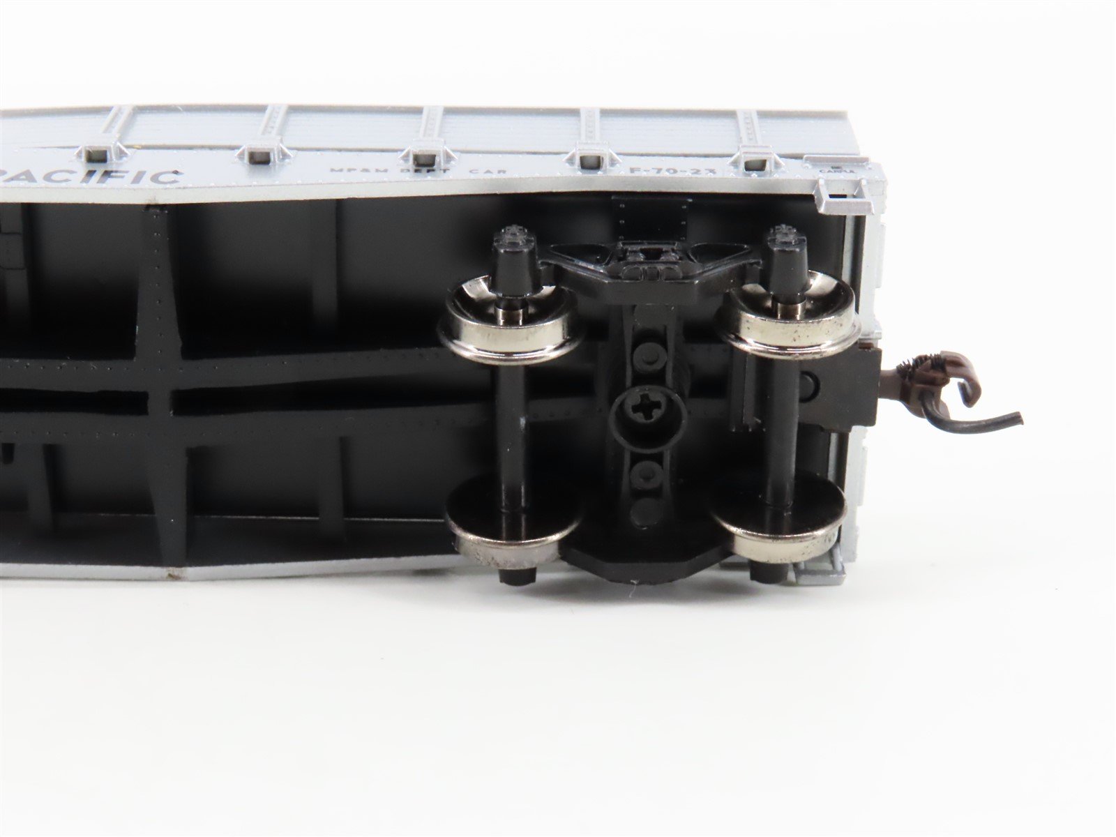 HO Scale Athearn 75390 UP Union Pacific 200-Ton Crane/Tender