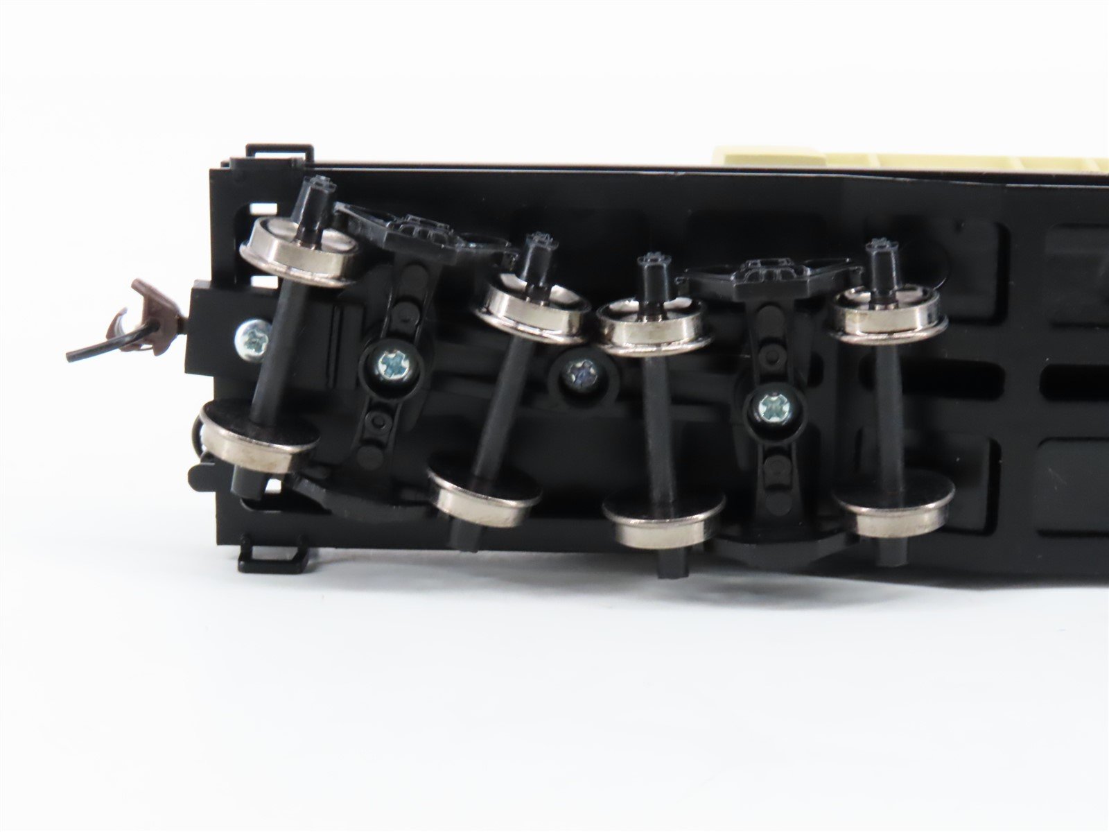 HO Scale Athearn 92244 D&H Delaware & Hudson Heavy Duty Flat Car #16152 w/ Load