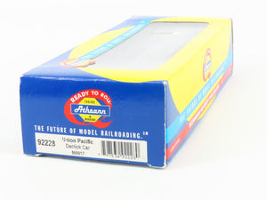 HO Scale Athearn 92228 UP Union Pacific Derrick Car #900017