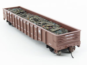 HO Athearn 91432 PRR Pennsylvania/WAB Wabash 50' Gondola #376611 w/ Scrap Load