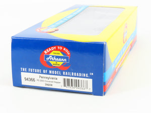 HO Scale Athearn 94366 PRR Pennsylvania 2-Bay Covered Hopper #256238