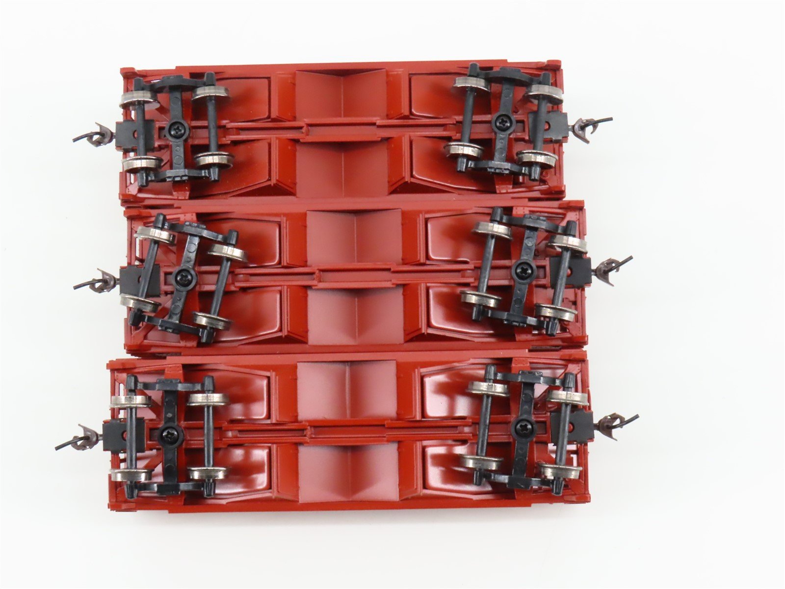 HO Scale Athearn 70816 PRR Pennsylvania 34' 2-Bay Hopper w/ Load (6-Pack)