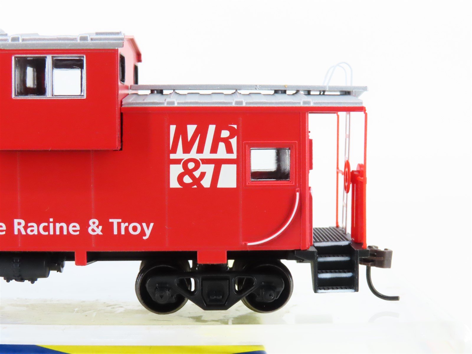 HO Scale Athearn 99058 MR&T Milwaukee Racine & Troy Wide Vision Caboose #70