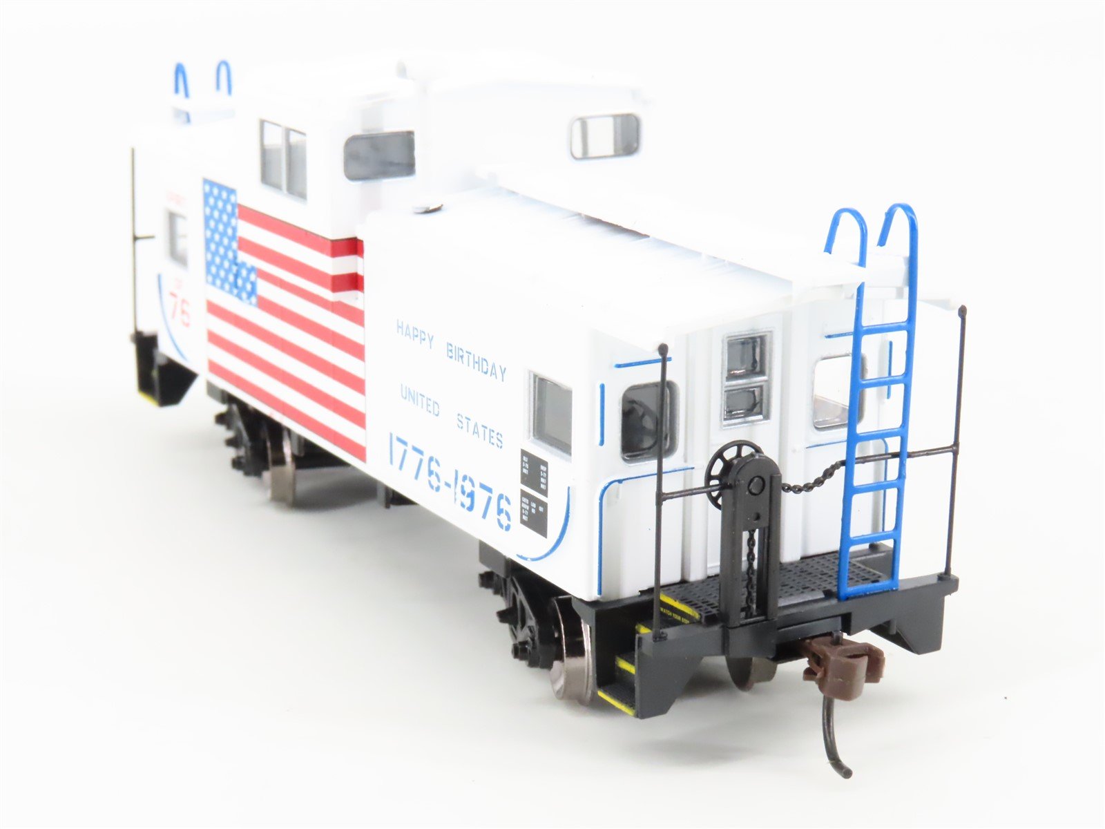 HO Scale Athearn 75178 MKT Bicentennial Wide Vision Caboose 1776-1976