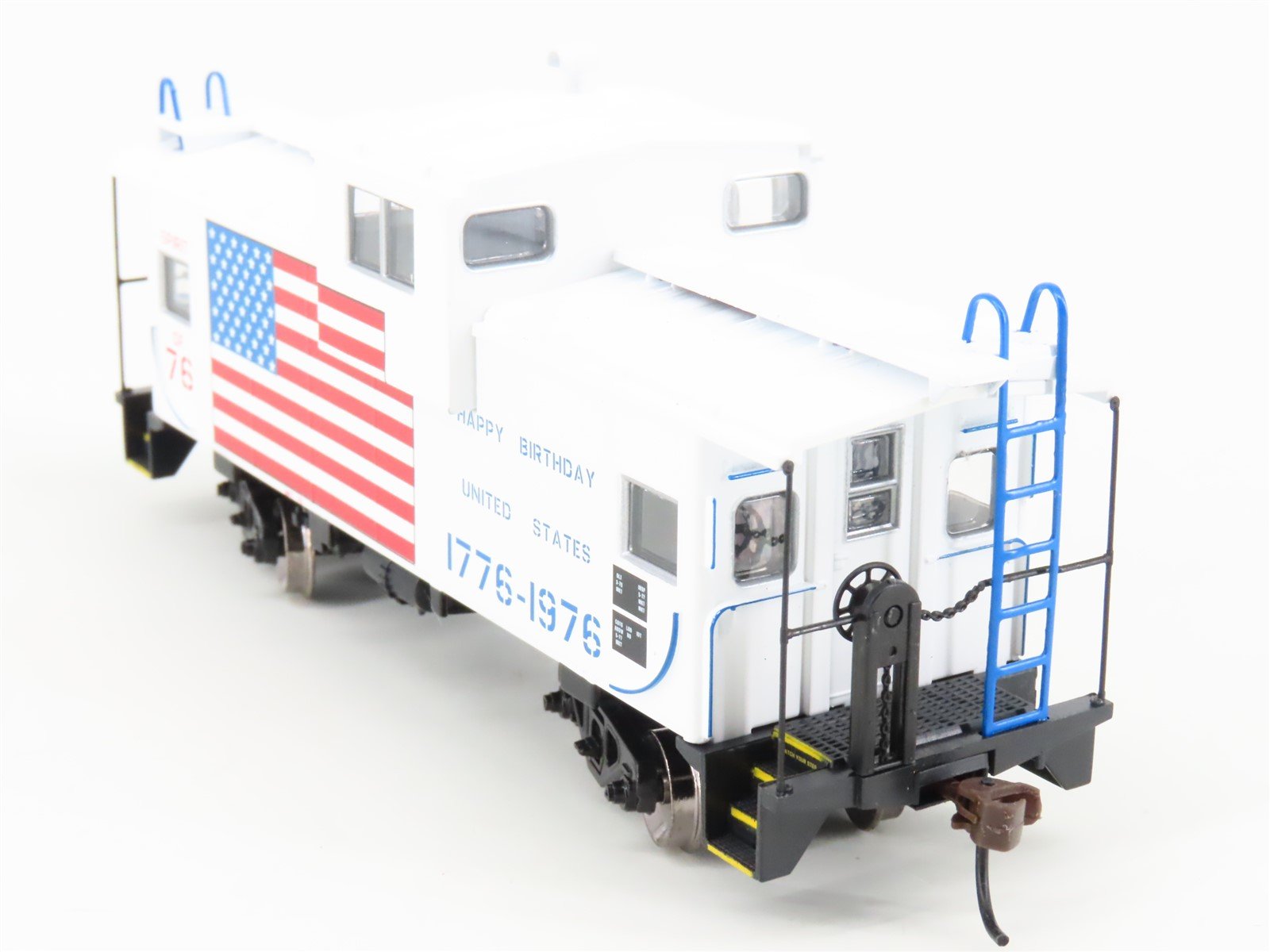 HO Scale Athearn 75178 MKT Bicentennial Wide Vision Caboose 1776-1976
