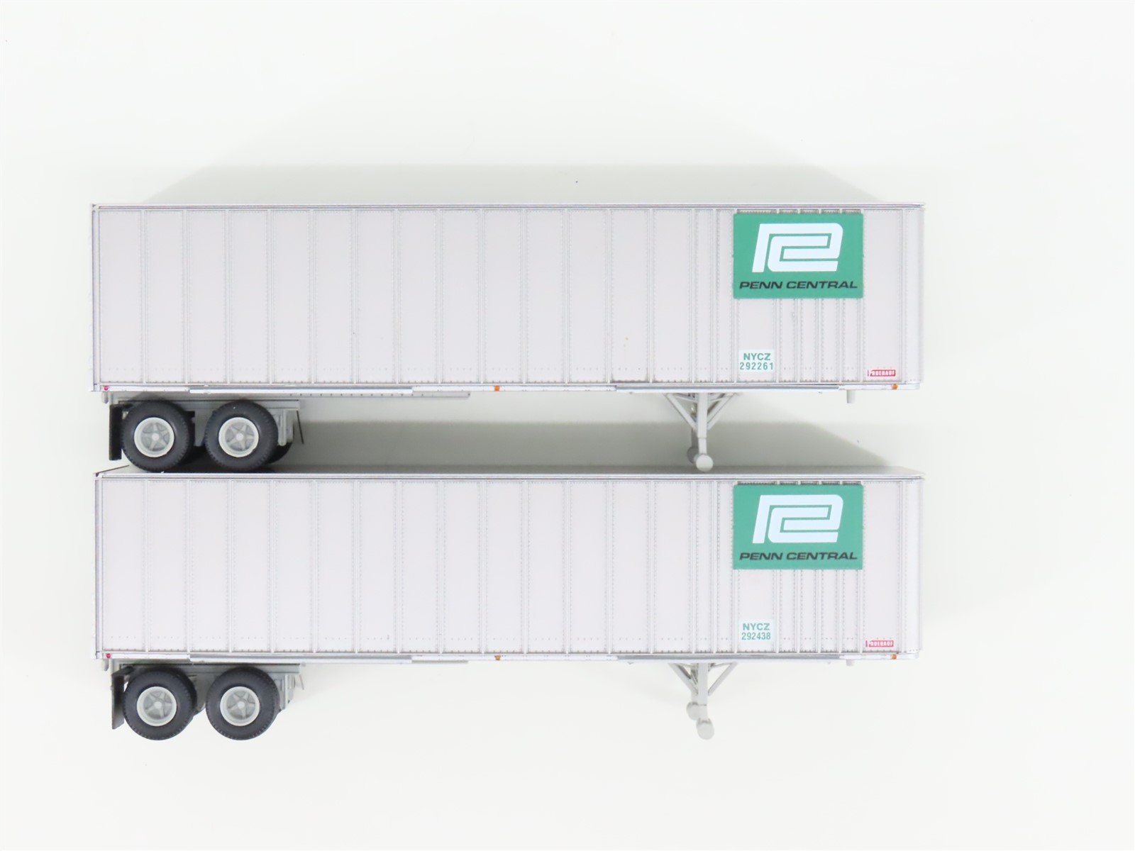 HO Athearn 70937 NYCZ PC Penn Central 40' Fruehauf Exterior-Post Z-Van (2-Pack)