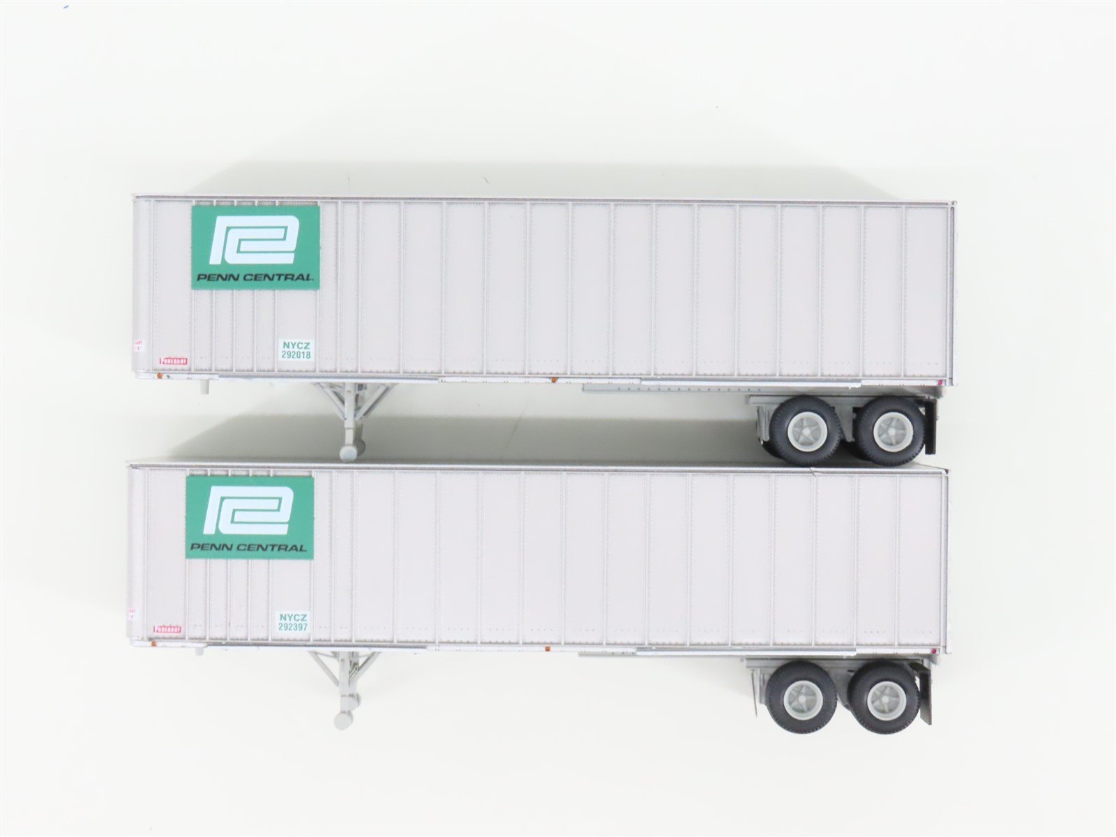 HO Athearn 70938 NYCZ PC Penn Central 40' Fruehauf Exterior-Post Z-Van (2-Pack)