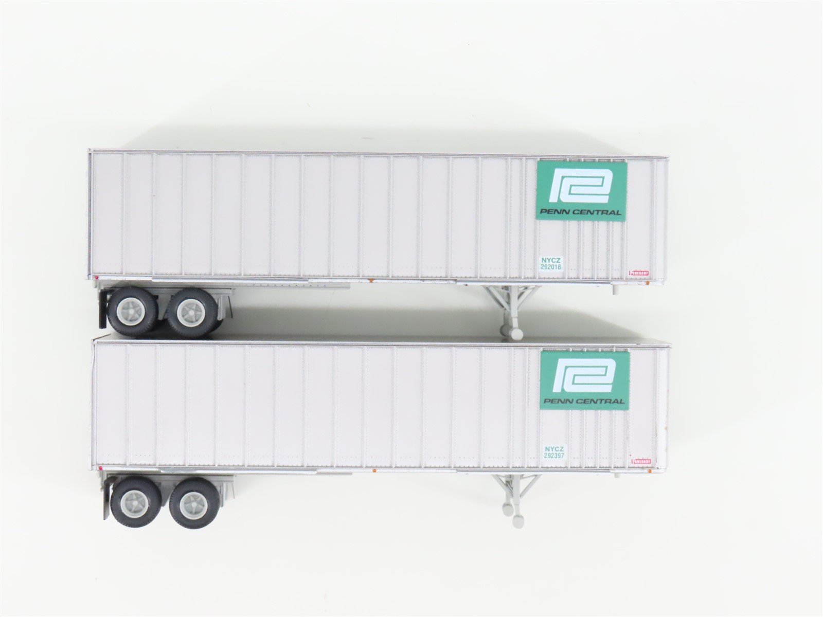 HO Athearn 70938 NYCZ PC Penn Central 40' Fruehauf Exterior-Post Z-Van (2-Pack)