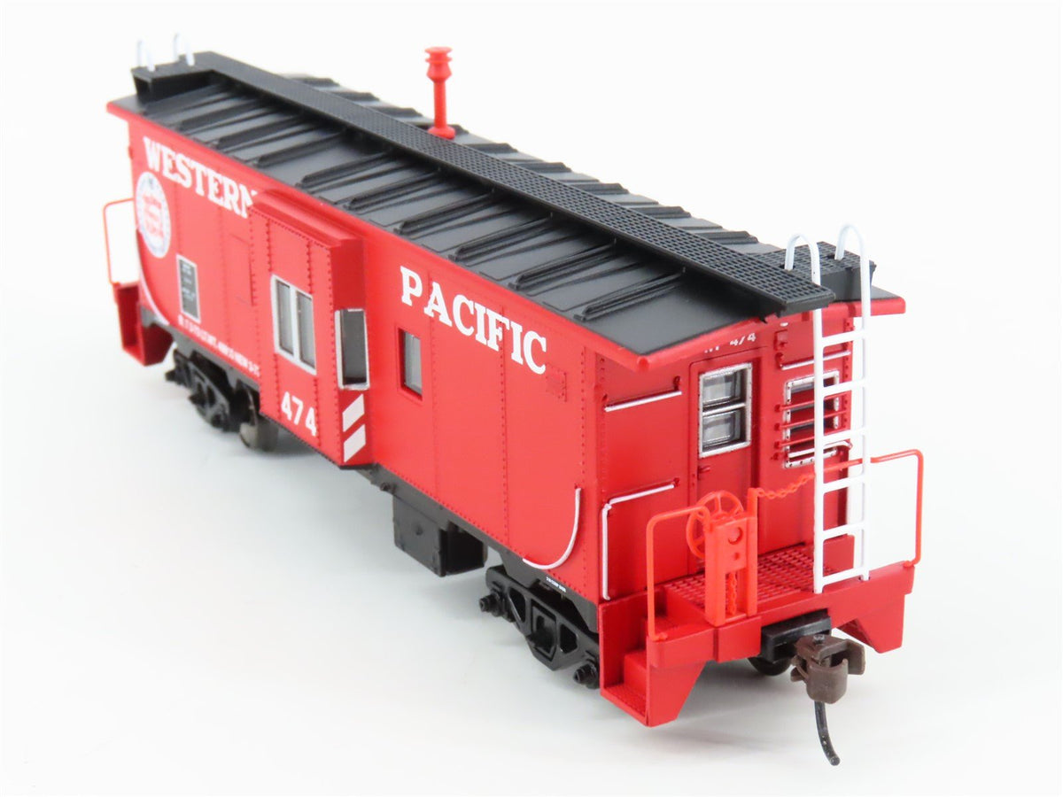 HO Scale Athearn 7463 WP Western Pacific Bicentennial Bay Window Caboose #474
