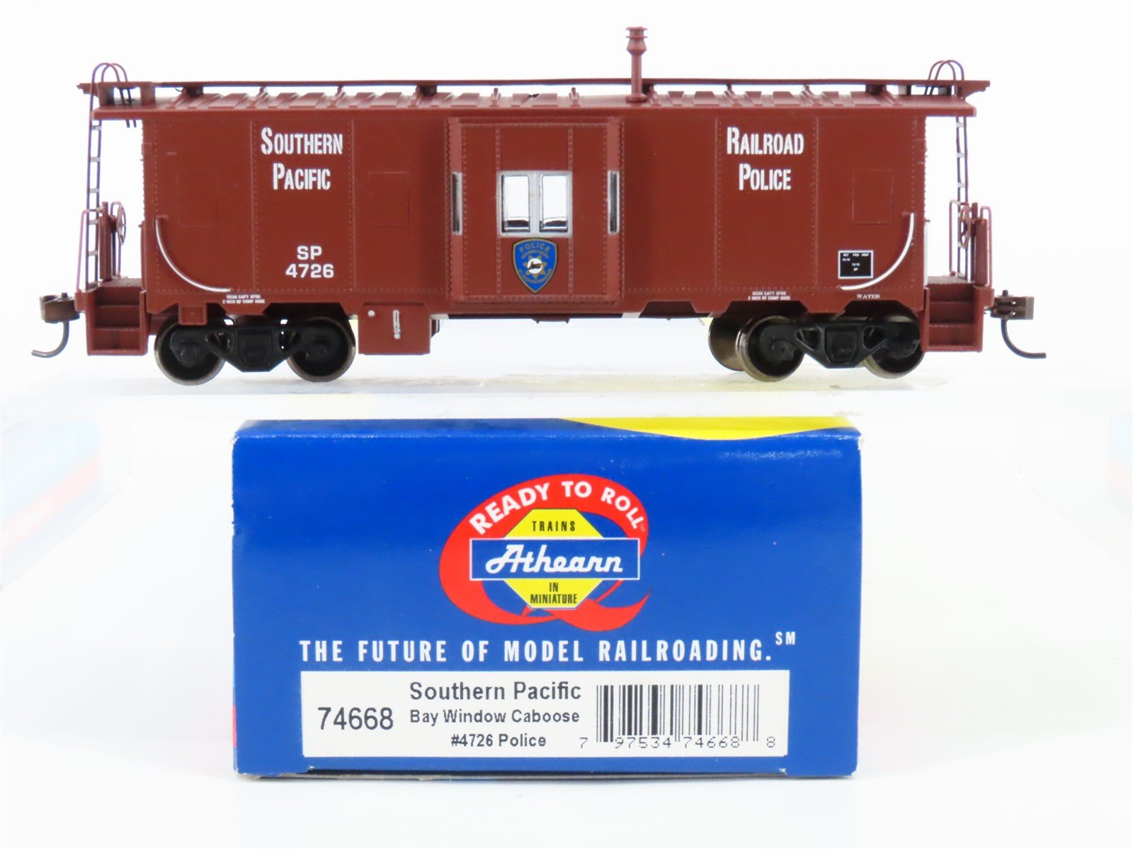 HO Athearn 74668 SP Southern Pacific Railroad Police Bay Window Caboose #4726