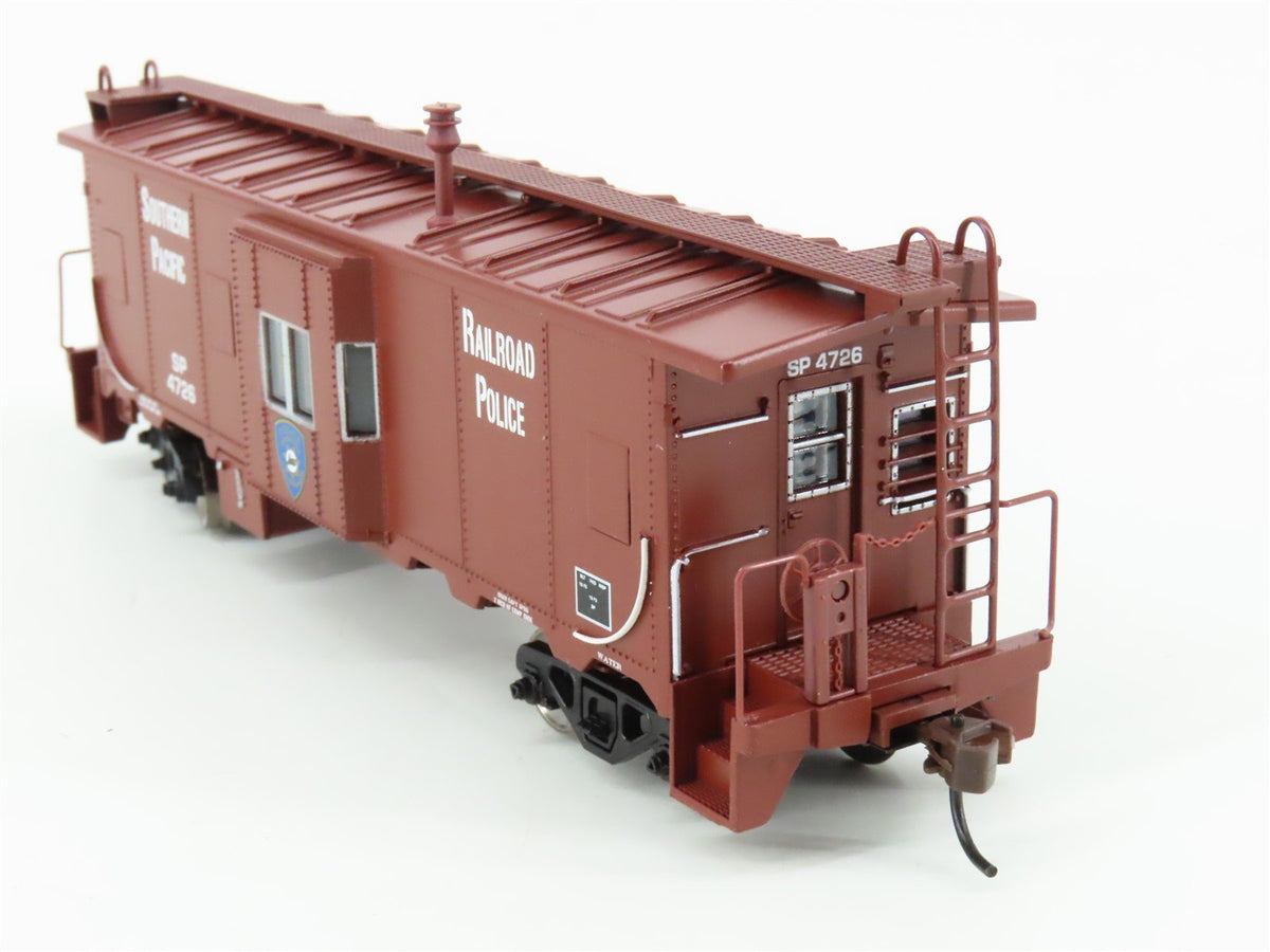 HO Athearn 74668 SP Southern Pacific Railroad Police Bay Window Caboose #4726