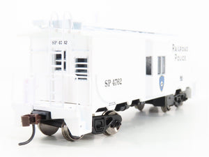 HO Athearn 74669 SP Southern Pacific Railroad Police Bay Window Caboose #4762