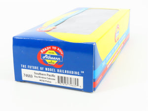 HO Athearn 74669 SP Southern Pacific Railroad Police Bay Window Caboose #4762