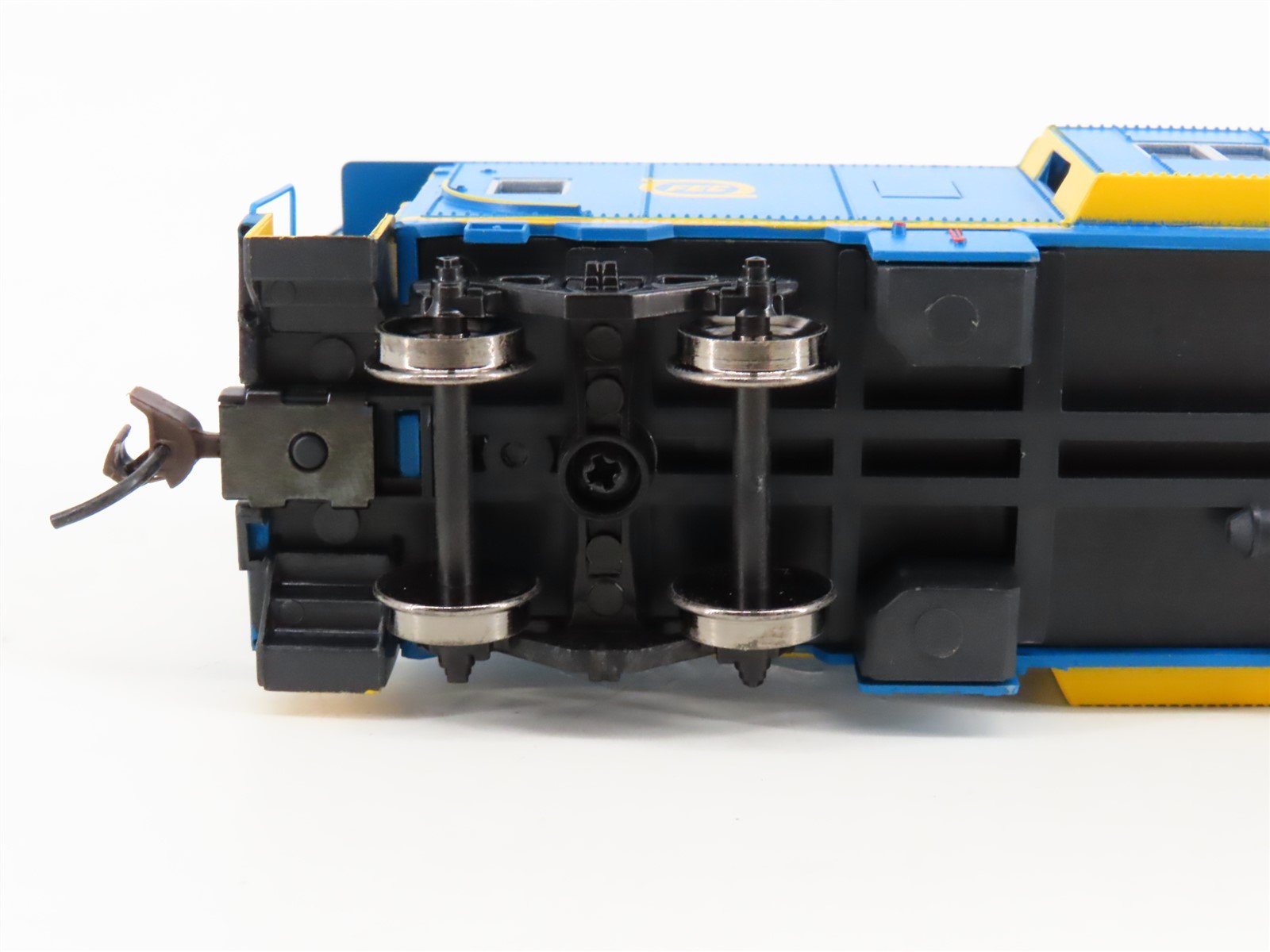 HO Scale Athearn 74673 FEC Florida East Coast Bay Window Caboose #801