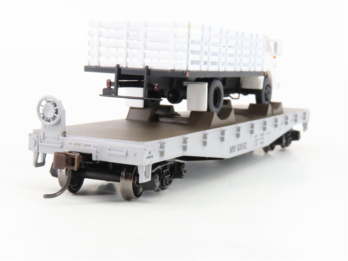 HO Athearn 92086 MW Maintenance of Way 40&#39; Flat Car #92092 w/ Ford C Truck