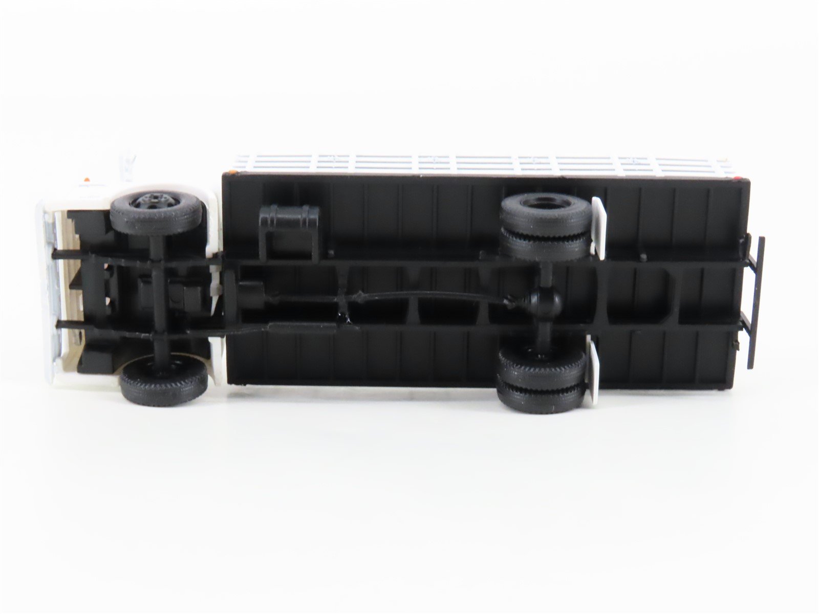 HO Athearn 92086 MW Maintenance of Way 40' Flat Car #92092 w/ Ford C Truck