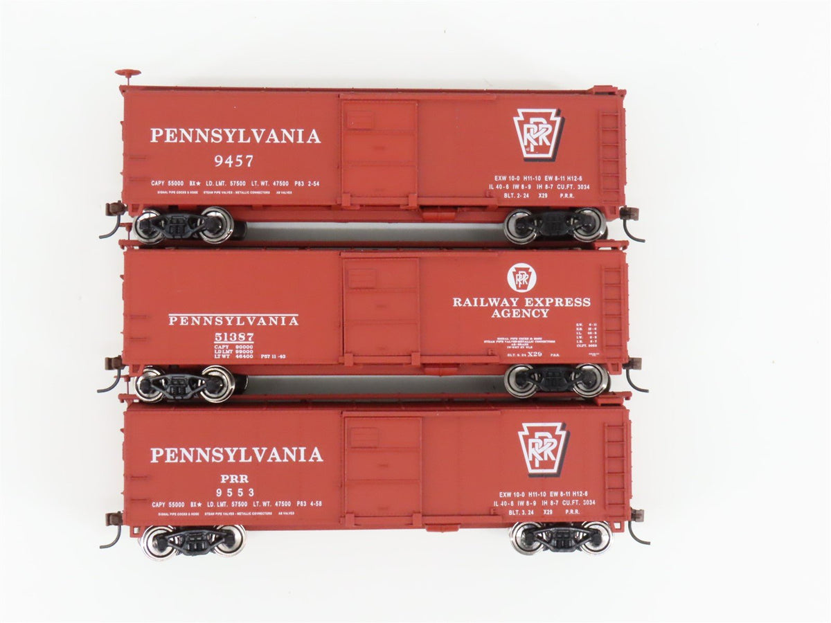 HO Walthers Gold Line 932-9023 PRR (Express Theme) 40&#39; X-29 Box Car (3-Pack)