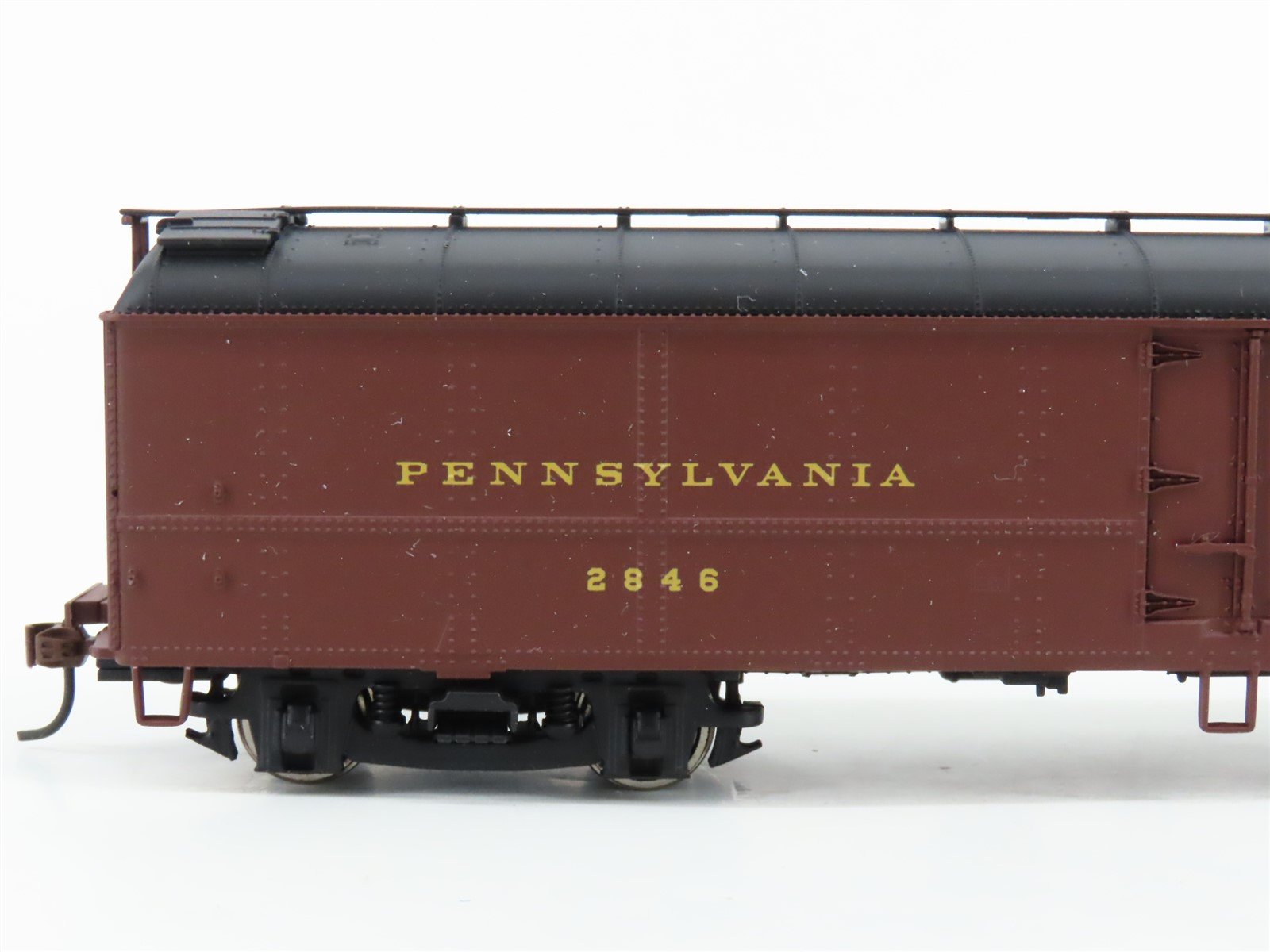 HO Scale Walthers 932-25888 PRR Pennsylvania R50B Express Reefer (2-Pack)