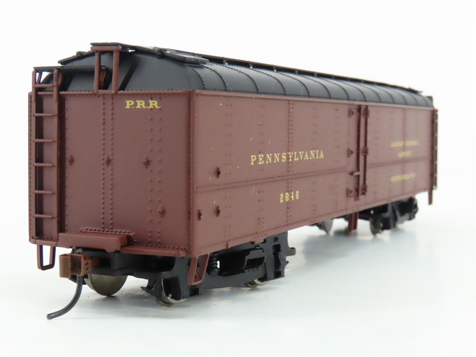 HO Scale Walthers 932-25888 PRR Pennsylvania R50B Express Reefer (2-Pack)