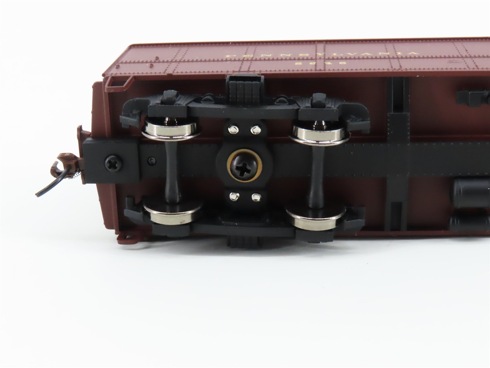 HO Scale Walthers 932-25888 PRR Pennsylvania R50B Express Reefer (2-Pack)