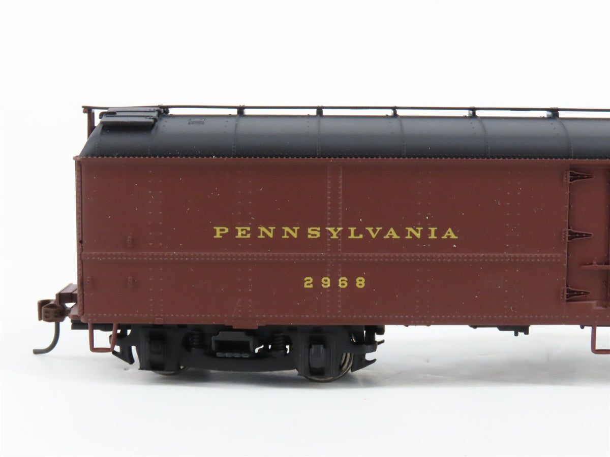 HO Scale Walthers 932-25888 PRR Pennsylvania R50B Express Reefer (2-Pack)