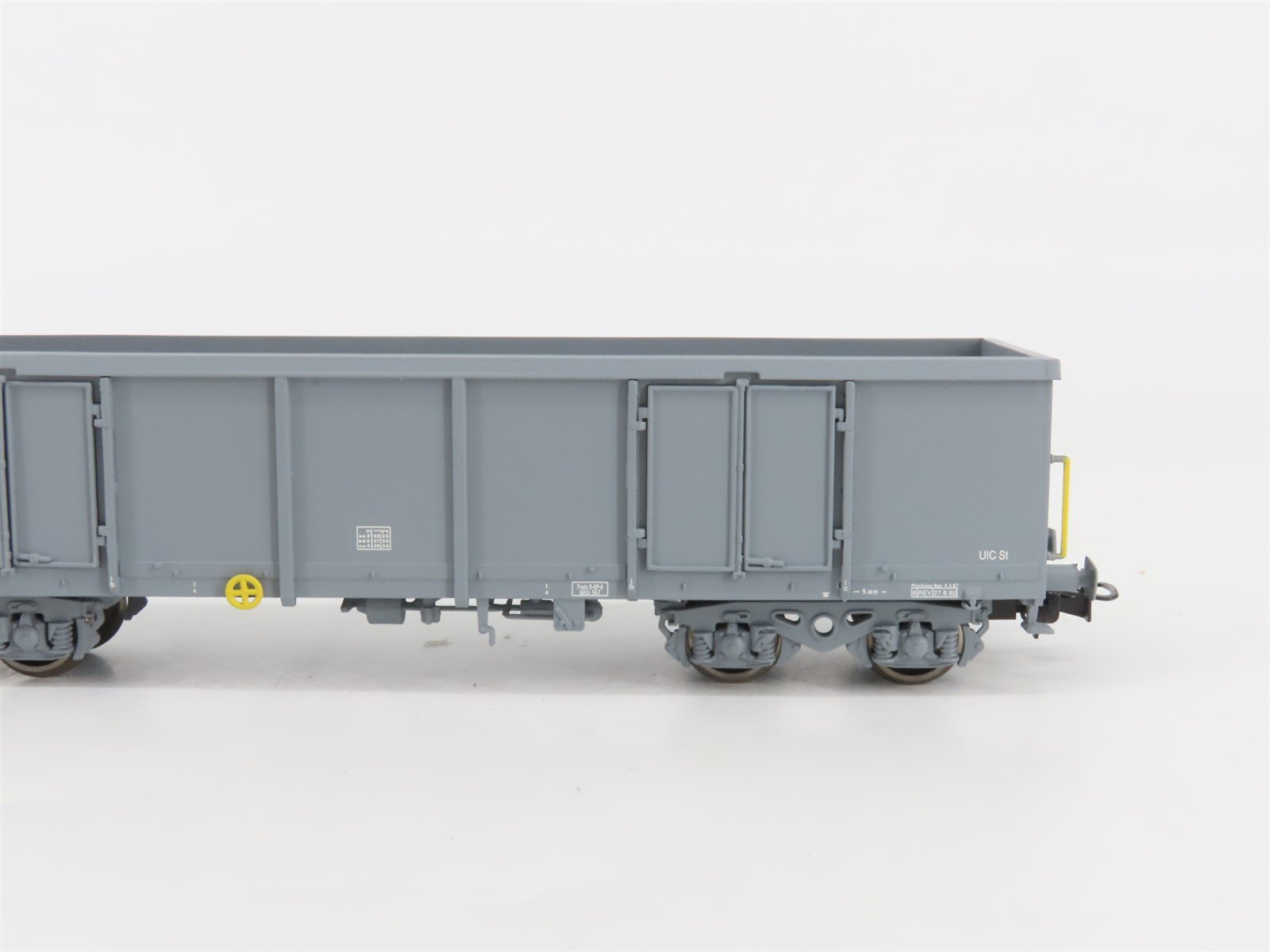HO Scale Liliput L224404 SBB-CFF Eaos Operating Side Doors Open Freight Wagon
