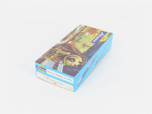 HO Scale Athearn 1171 L&N Louisville & Nashville Bay Window Caboose #6372