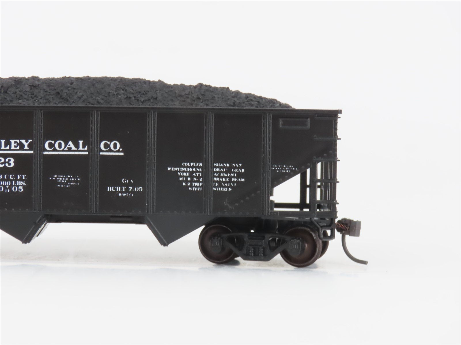 HO Scale Athearn Cooper & Oshtemo 287 BWCC Baker Whitley Coal 2-Bay Hopper #8123