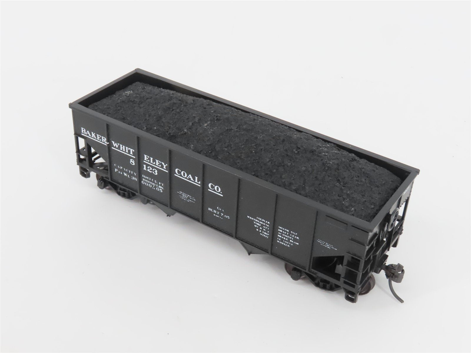 HO Scale Athearn Cooper & Oshtemo 287 BWCC Baker Whitley Coal 2-Bay Hopper #8123
