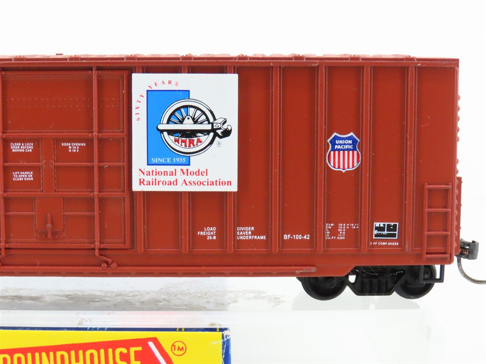 HO Scale Roundhouse MDC MP UP NMRA 60 Years 50' Plug Door Box Car #266929