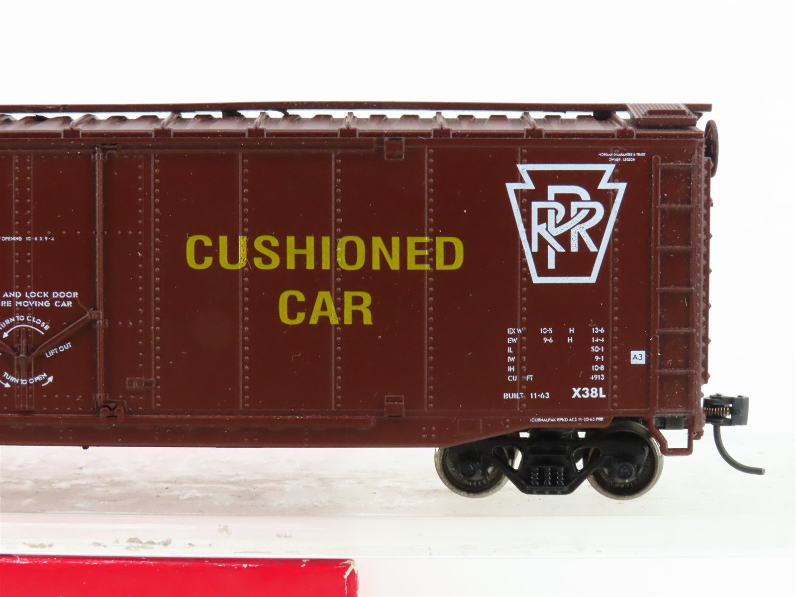 HO Scale Branchline 10650 PRR Pennsylvania Railroad 50' Plug Door Box Car #45911