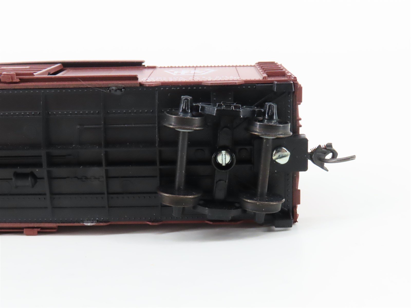 HO Scale Roundhouse MDC 1042 PRR Pennsylvania Single Door 40' Box Car #87742