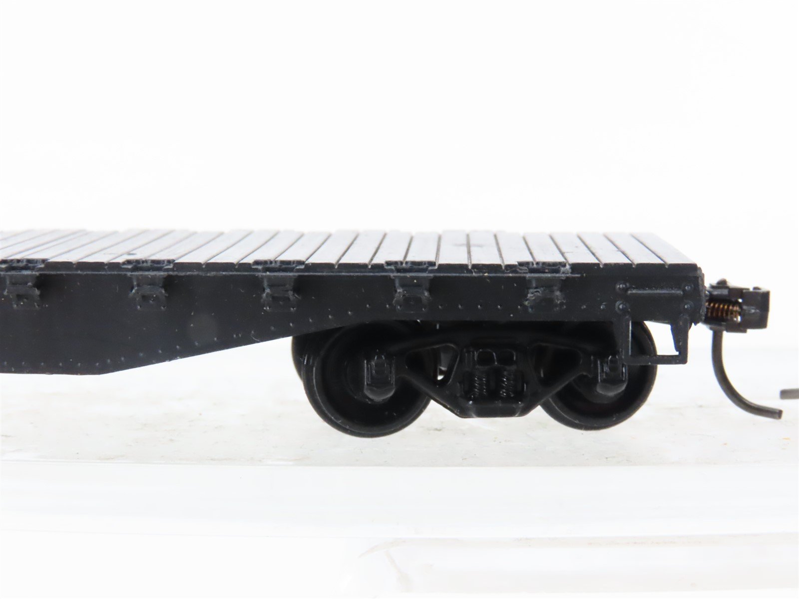 HO Scale Roundhouse 1502 Undecorated/PRR/CN Old Timer Flat Car Set of 4