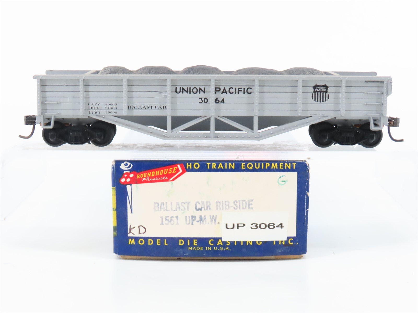 HO Scale Roundhouse MDC 1561 UP Union Pacific Railroad Ballast Car #3064
