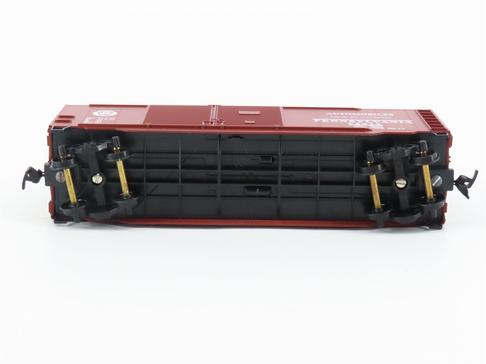 HO Scale Roundhouse 20608 PRR Pennsylvania 40' Double Door Box Car #66915