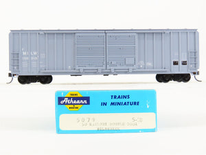 HO Scale Athearn 5079 MILW Milwaukee Road 50' Double Door Box Car #156018