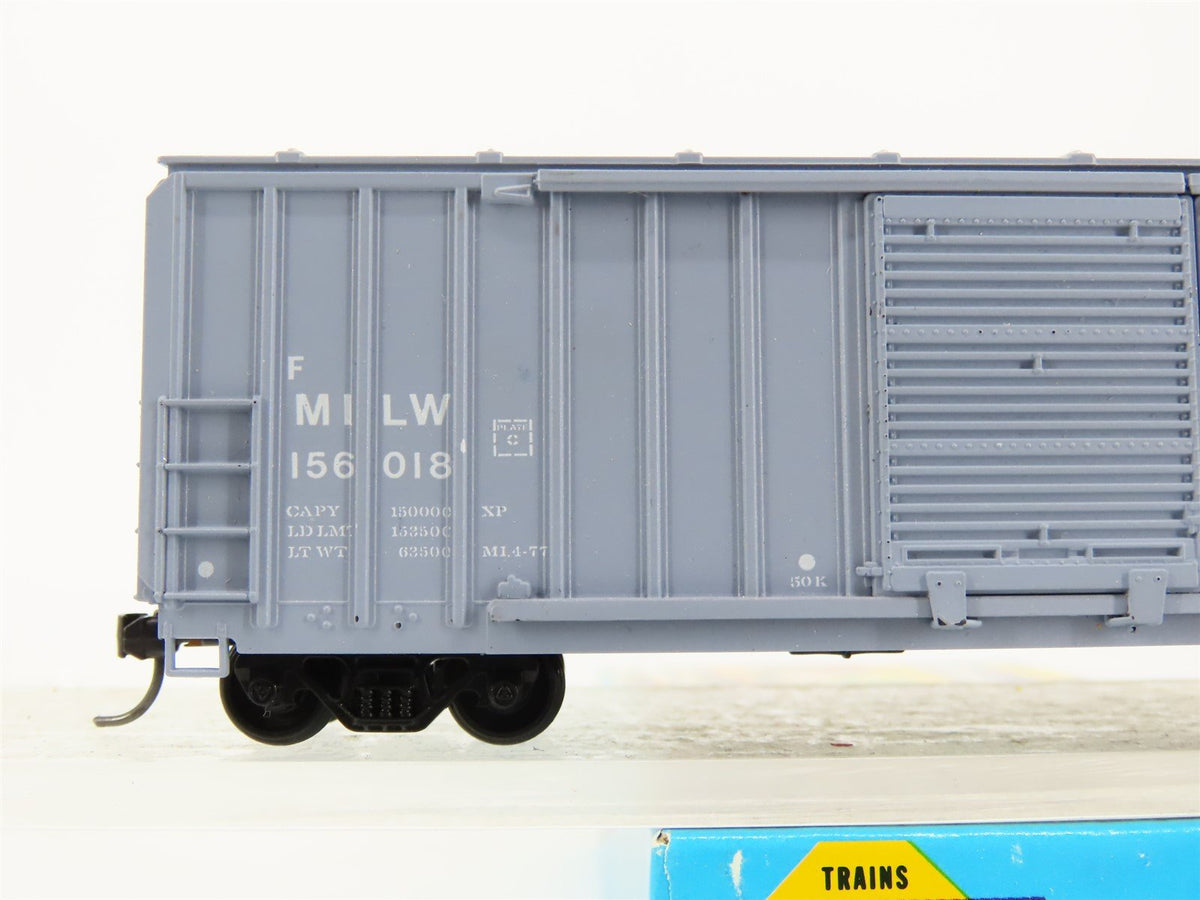 HO Scale Athearn 5079 MILW Milwaukee Road 50&#39; Double Door Box Car #156018